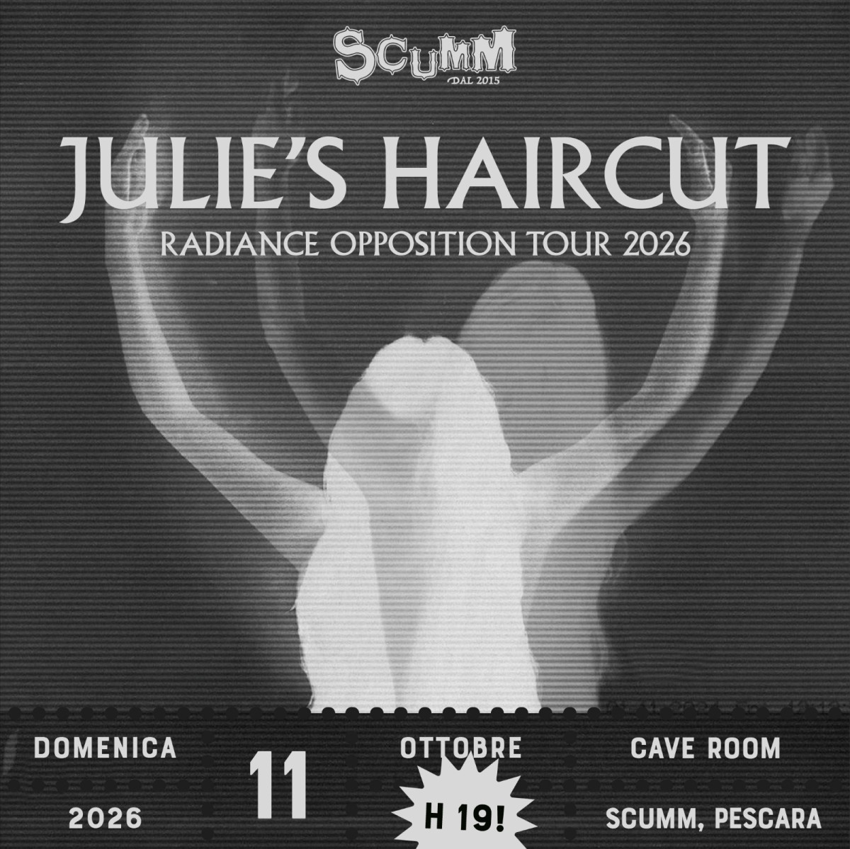 Julie’s Haircut live @Scumm Cave Room